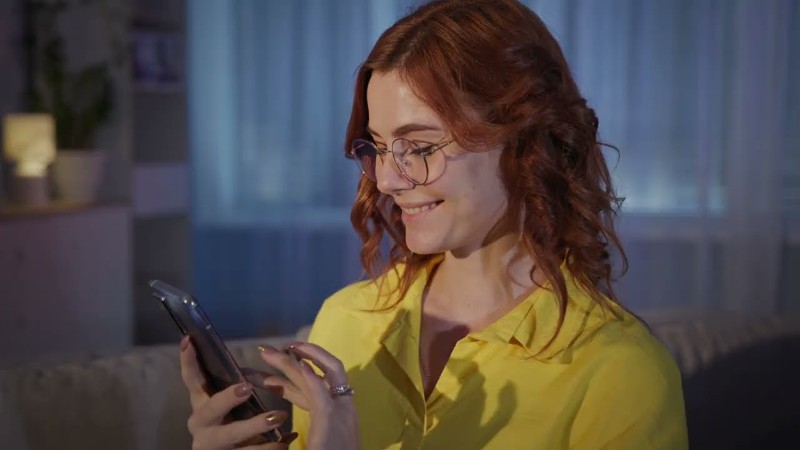 Download HubSpot's Developing a Content Distribution Strategy [FREE RESOURCE] https://clickhubspot.com/n4g

Are you getting the most from your social media content strategy? If not it might be because you’re not tailoring your offerings for each platform! In this video, we’ll walk you through how to post and promote tailored social media content that communicates the right message at the right time to deliver engaging, authentic content that nurtures your audience, answers their questions, and builds their trust – all of which helps your business generate better leads, more conversions, and more sales!

📔 Grow Your Career and Business with HubSpot Academy: https://clickhubspot.com/Popular-Courses

📔 Favorite Free Certification Courses:
• Digital Marketing Certification: 
https://clickhubspot.com/od6
• Social Media Marketing Course: 
https://clickhubspot.com/Social-Media-Certification
• SEO Training Course: 
https://clickhubspot.com/SEO-Training-Course
• Inbound Course: https://clickh, tags: tipps für - youtube